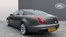 Jaguar XJ 3.0d V6 Portfolio 4dr Auto Diesel Saloon